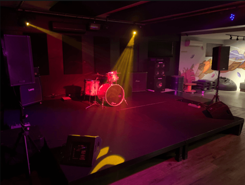 Dissenso Lounge 3